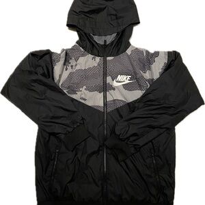 Nike Men's Black and Gray Windbreaker